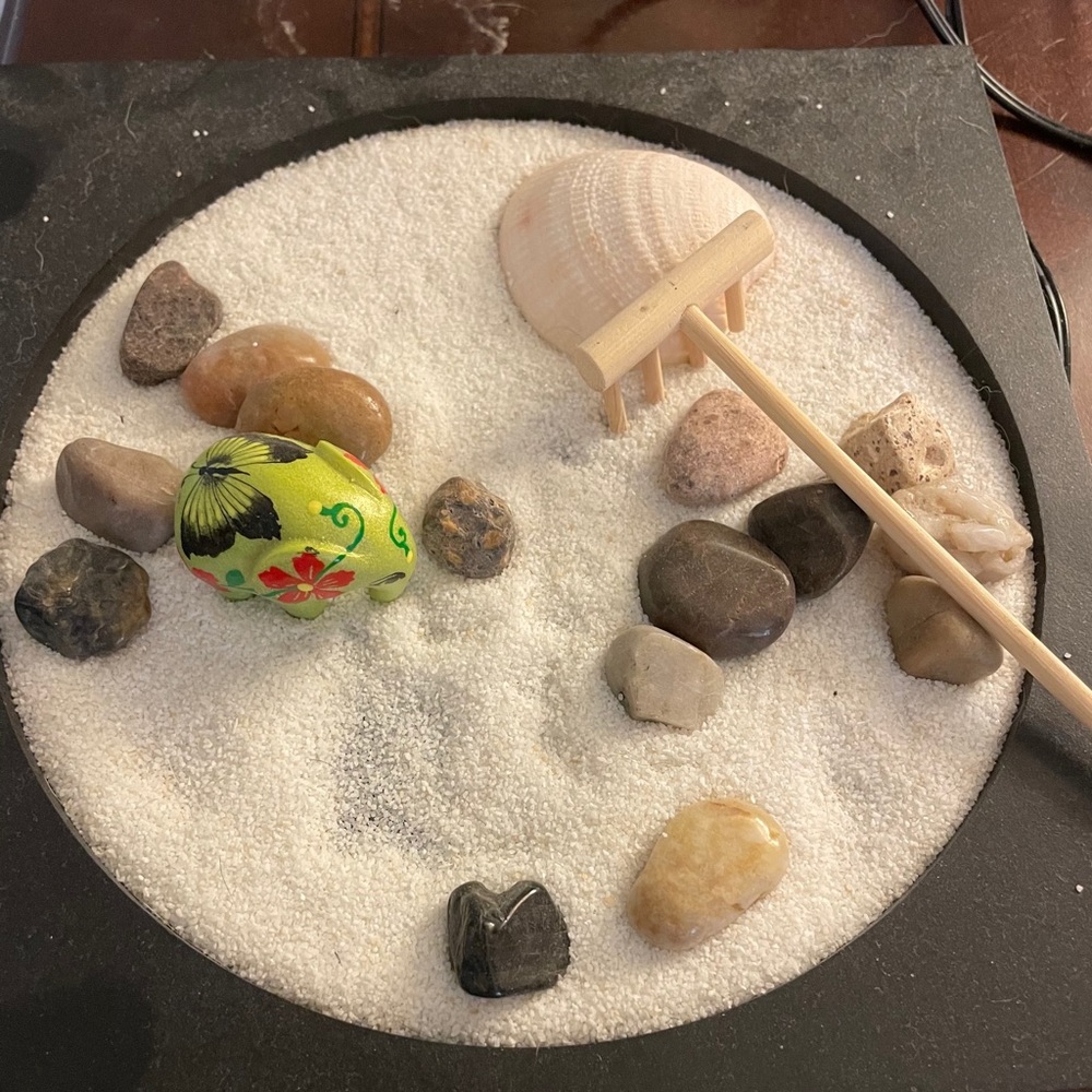 Zen garden - Picture 1 of 2